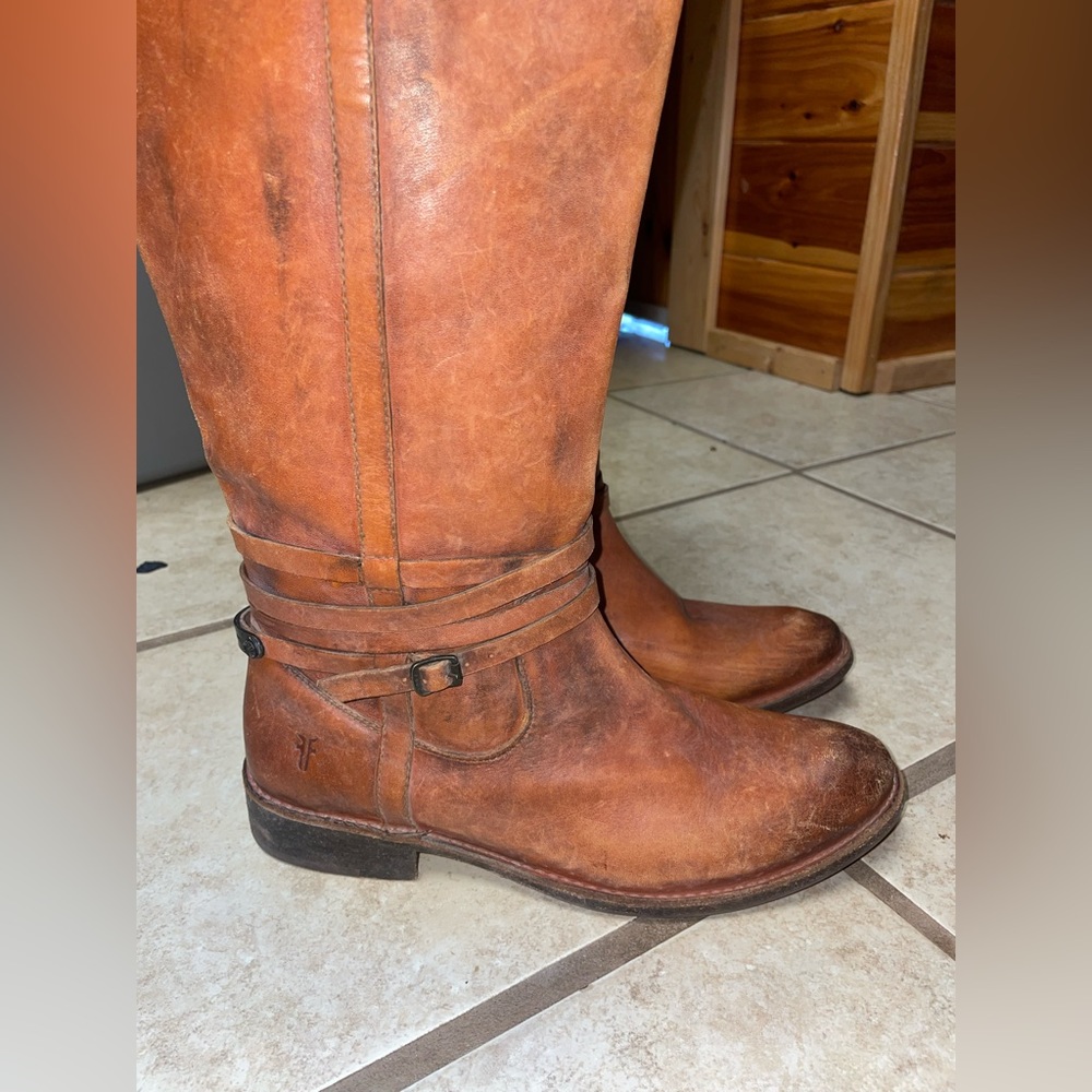 Frye Riding Boot cognac belted boot - Picture 2 of 9